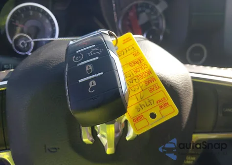 2021 Ram 1500 Laramie 4X4 5'7 Box from USA, damaged, VIN 1C6SRFJT4MN576054